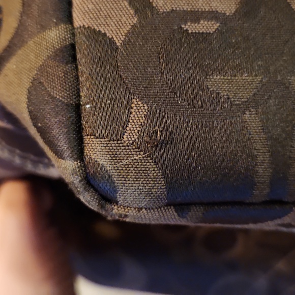 Coach Brown Signature Turn lock Sholder bag - Picture 12 of 15